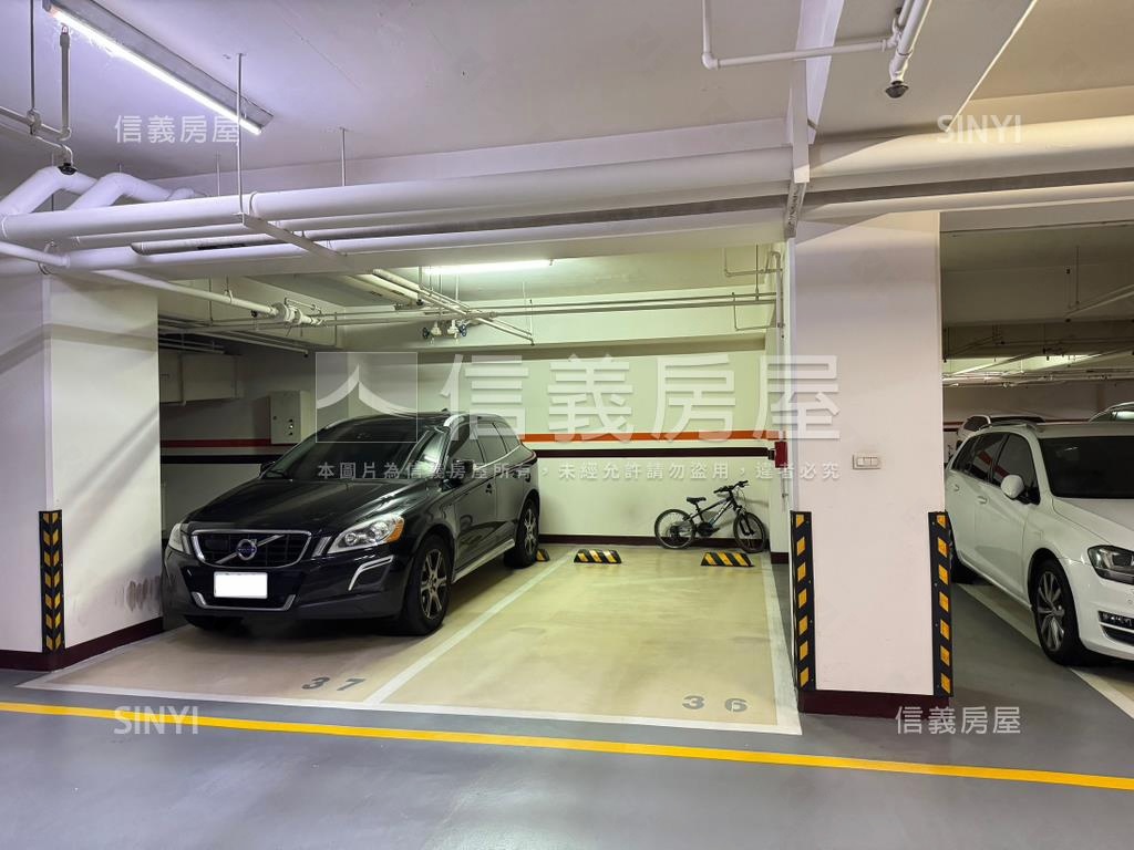 １１期日出登陽三房平車房屋室內格局與周邊環境