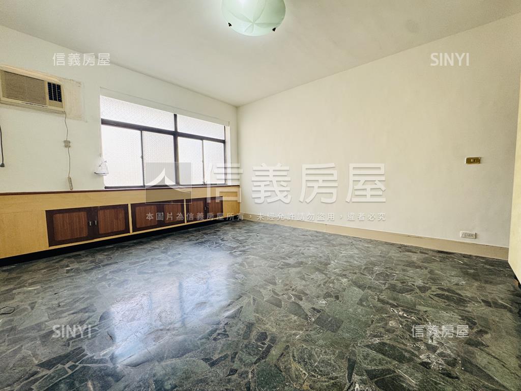 市政府．成家亮麗清新三房房屋室內格局與周邊環境