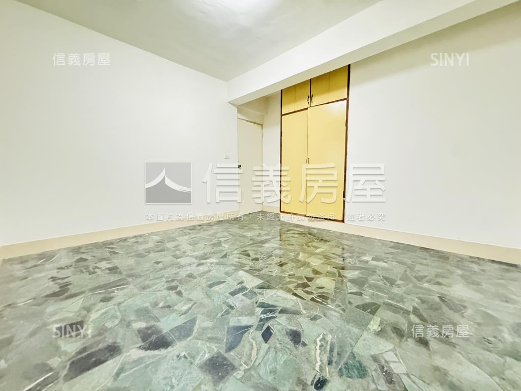 市政府．成家亮麗清新三房房屋室內格局與周邊環境