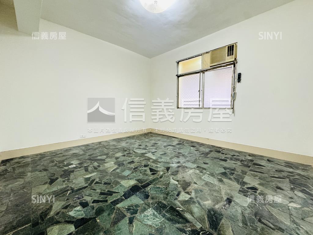 市政府．成家亮麗清新三房房屋室內格局與周邊環境