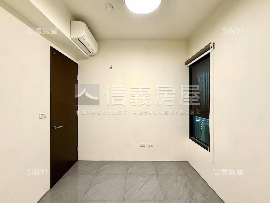 神獸椰林ＭＩＤＯ大三房房屋室內格局與周邊環境