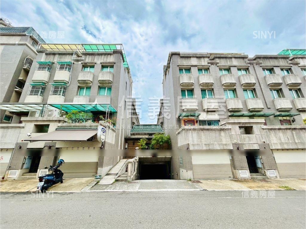 海灣建設別墅方便停車房屋室內格局與周邊環境
