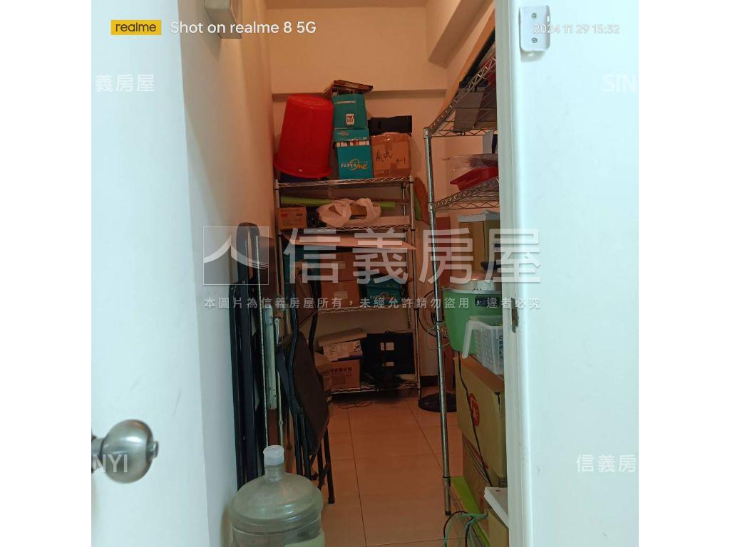 近捷運˙大馬路店面房屋室內格局與周邊環境