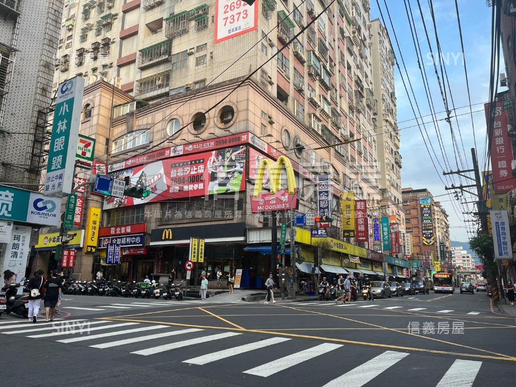 中興商圈收租寶３房屋室內格局與周邊環境