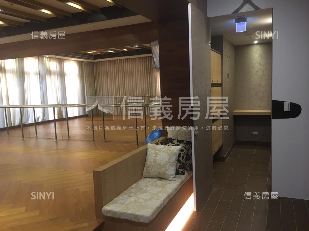 遠雄龍岡高樓美式景觀宅房屋室內格局與周邊環境