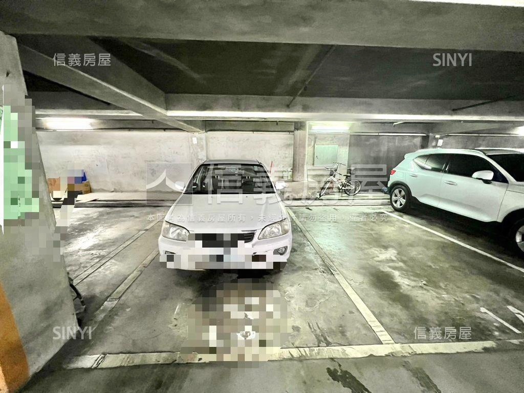 經典✩電梯三房含車位房屋室內格局與周邊環境