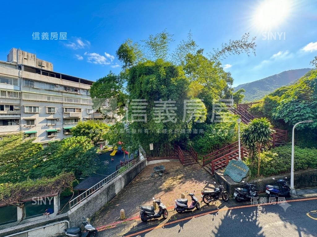 面公園邊間黃金３樓文昌居房屋室內格局與周邊環境