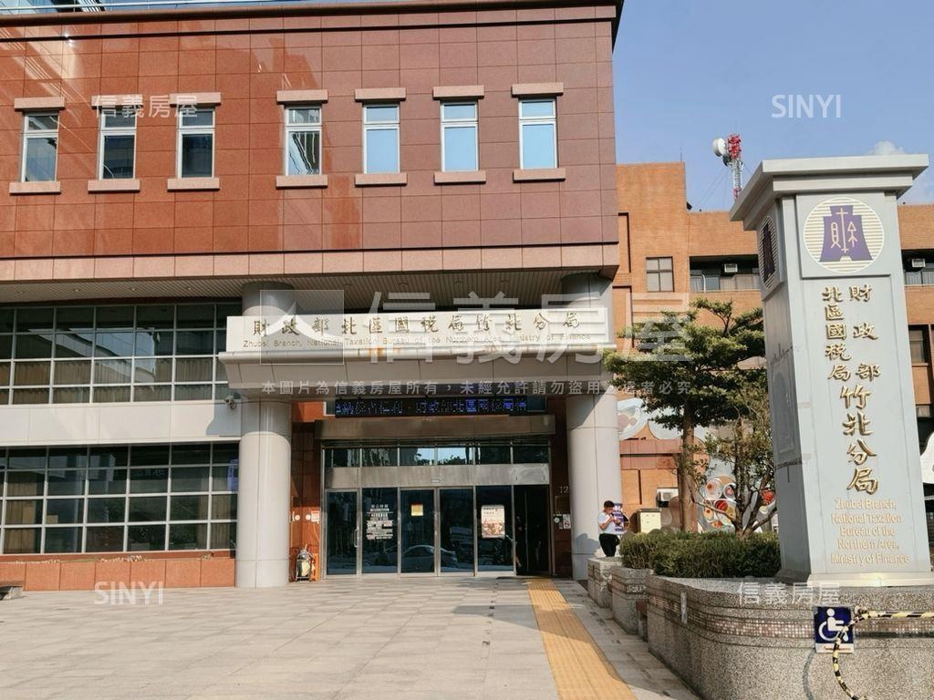 文化ＢＯＢＯ有汽車位房屋室內格局與周邊環境