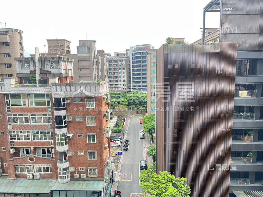 高樓．明亮文心日日房屋室內格局與周邊環境