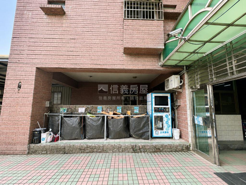 稀有校園首排景觀三房平車房屋室內格局與周邊環境