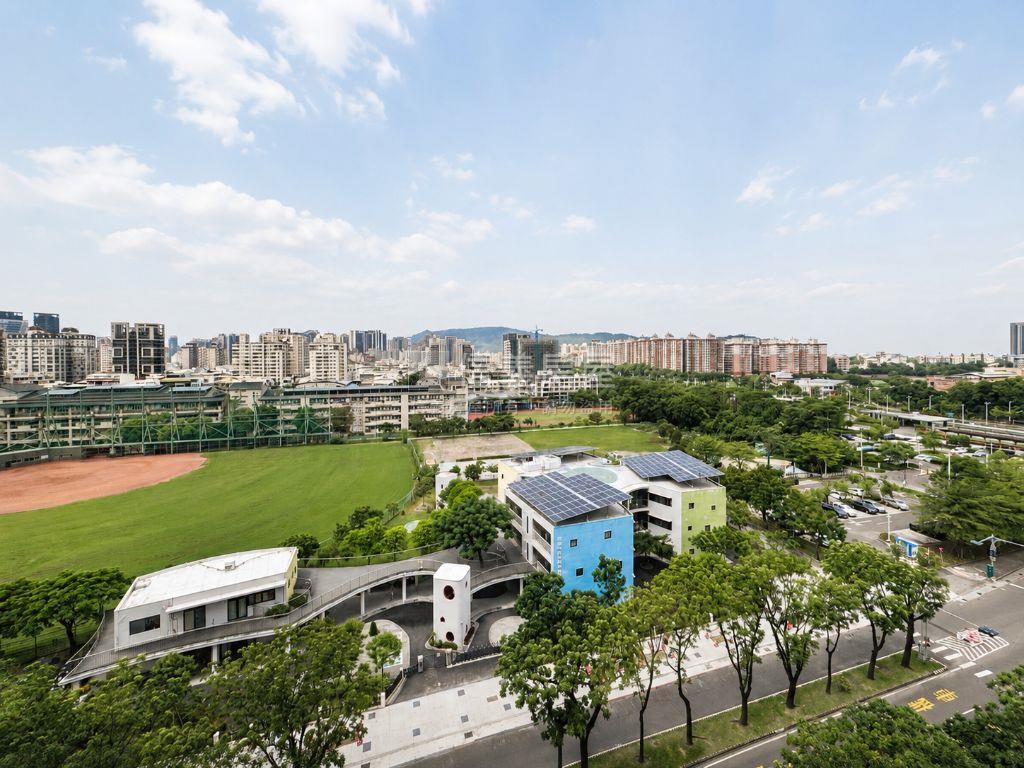 稀有校園首排景觀三房平車房屋室內格局與周邊環境
