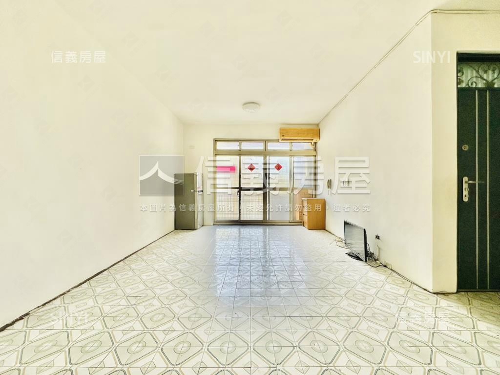 和平公園旁。邊間３房房屋室內格局與周邊環境