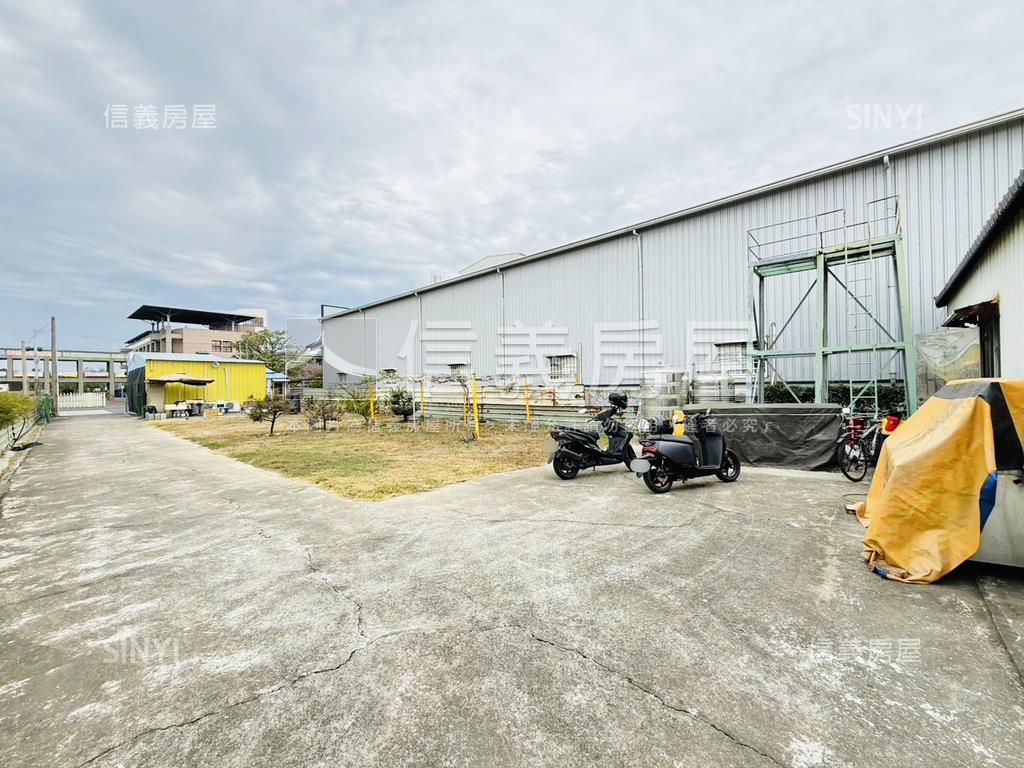 仁德國中對面都計農地房屋室內格局與周邊環境