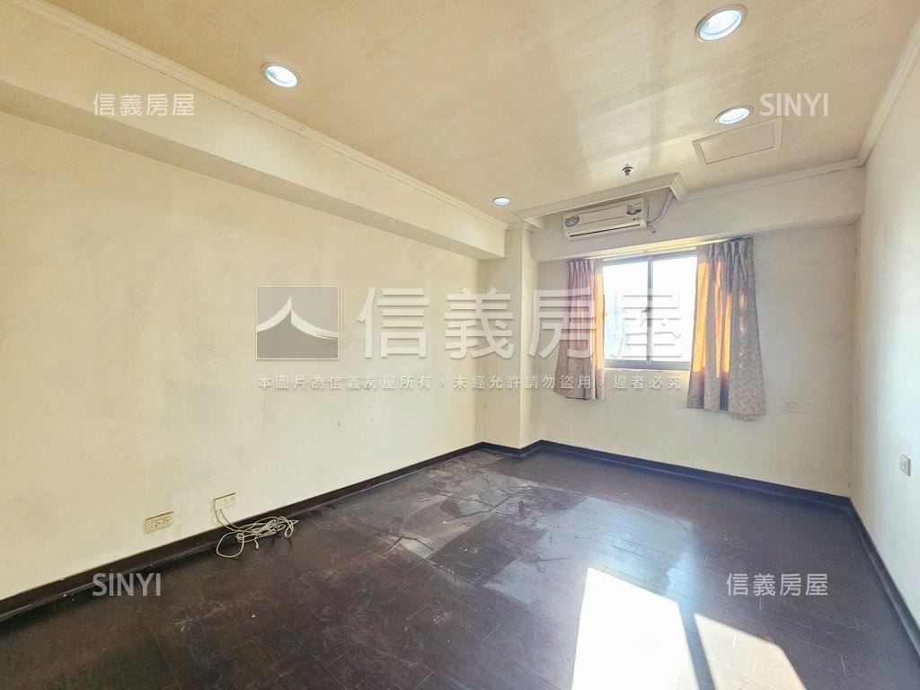 城市之光｜高樓採光三房房屋室內格局與周邊環境