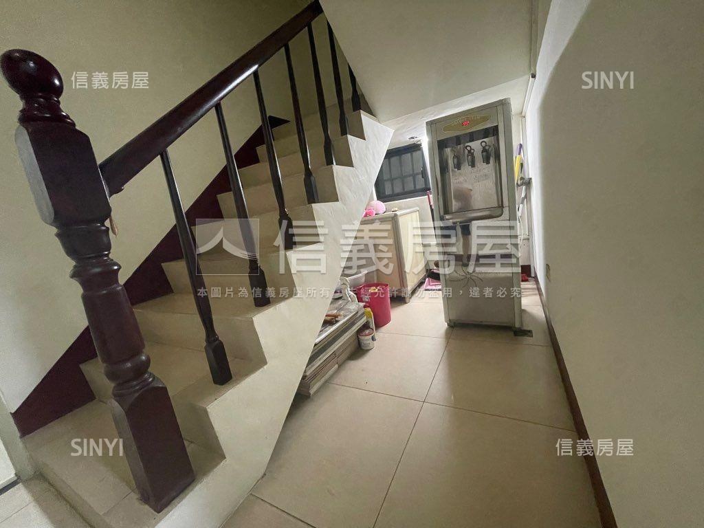近亞灣【全套房】透天房屋室內格局與周邊環境
