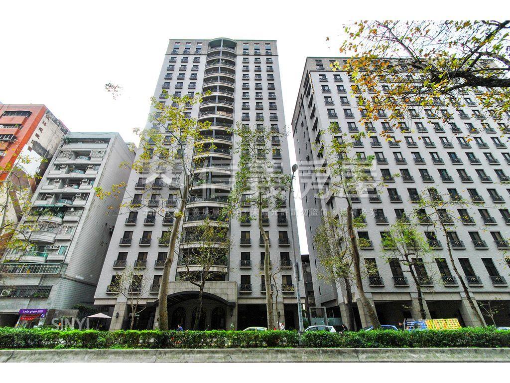 昇陽ＧＲＡＮＤ３房高樓房屋室內格局與周邊環境