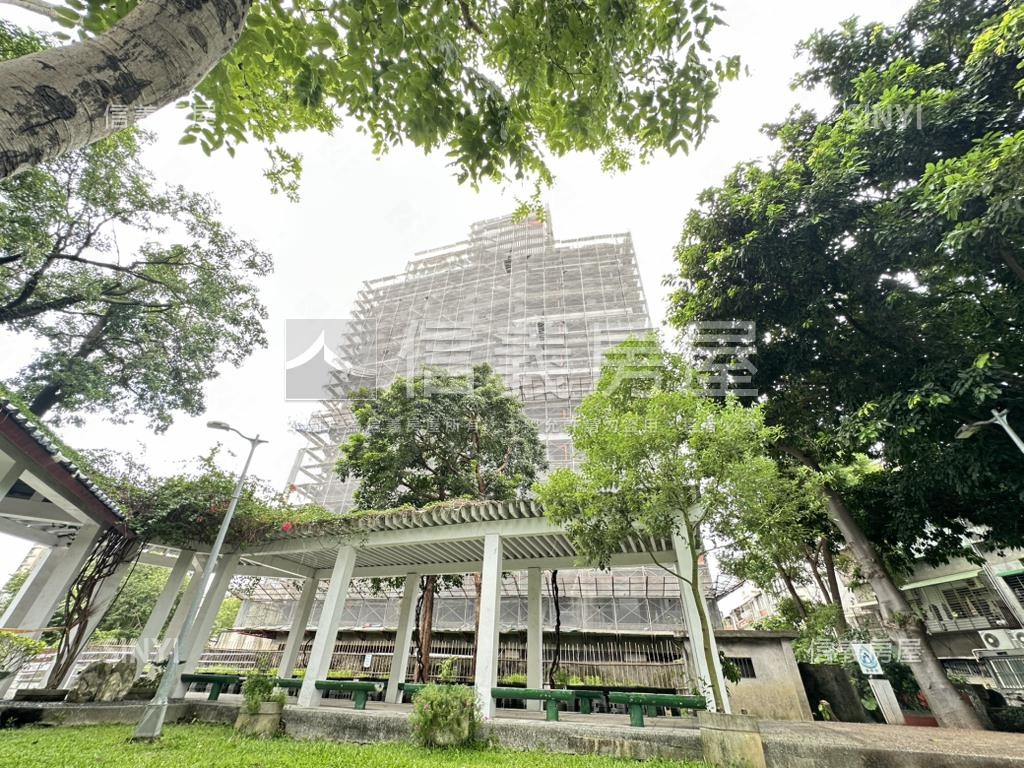 北士科基泰磺溪２房車房屋室內格局與周邊環境