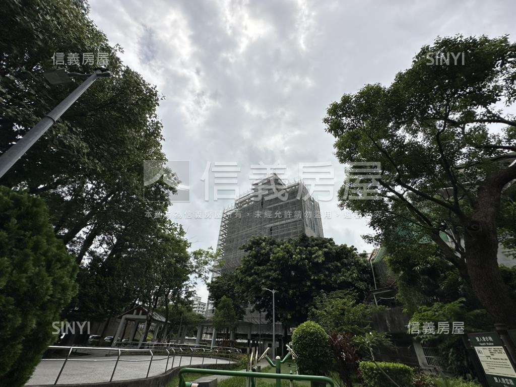 北士科基泰磺溪２房車房屋室內格局與周邊環境