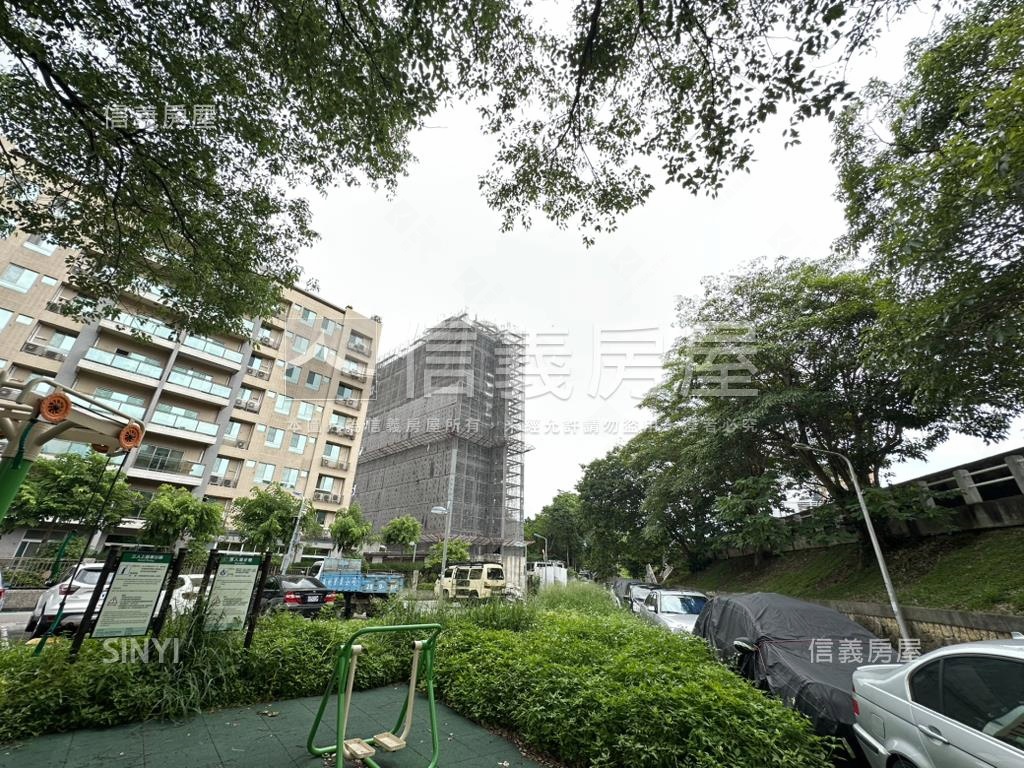 北士科基泰磺溪２房車房屋室內格局與周邊環境