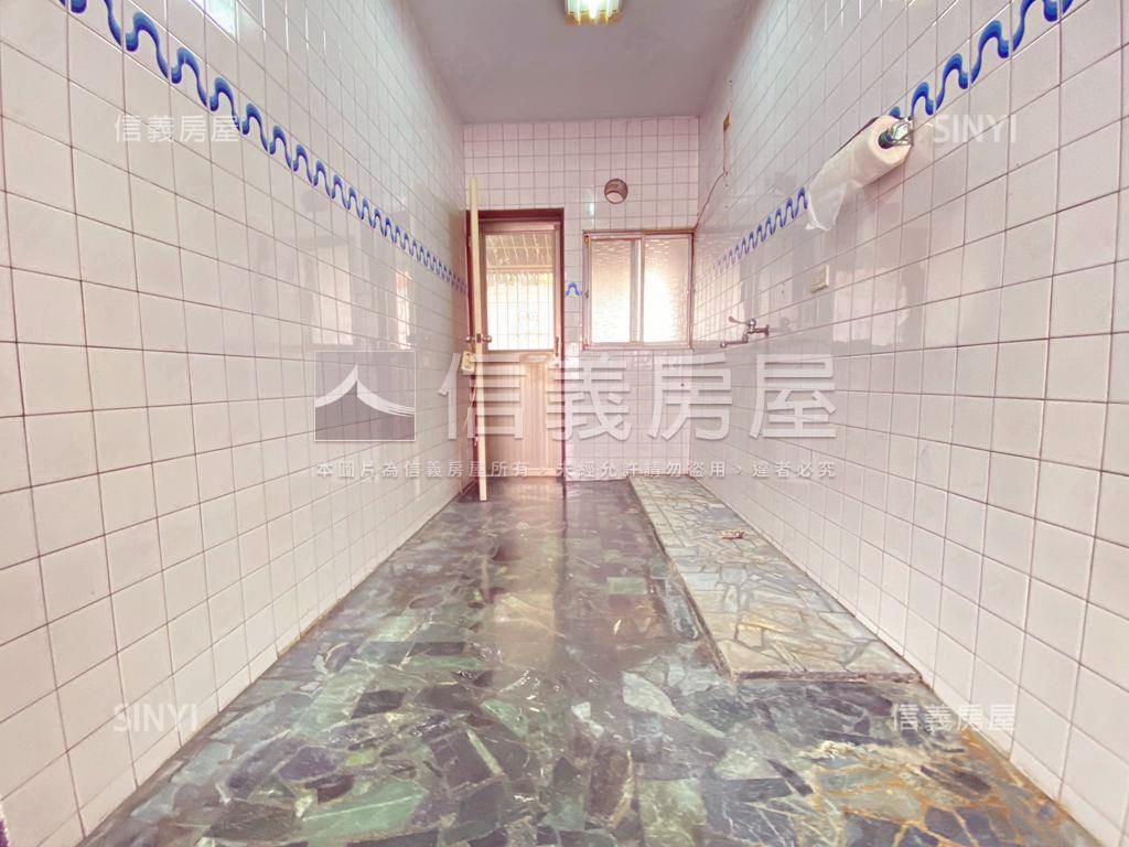 市政府．成家亮麗３樓美寓房屋室內格局與周邊環境
