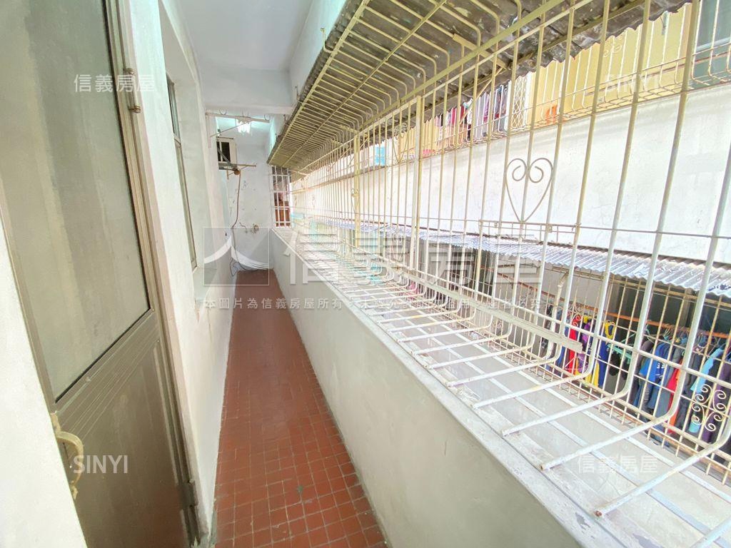 市政府．成家亮麗３樓美寓房屋室內格局與周邊環境