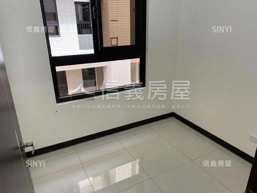 大櫻國高樓視野三房平車房屋室內格局與周邊環境