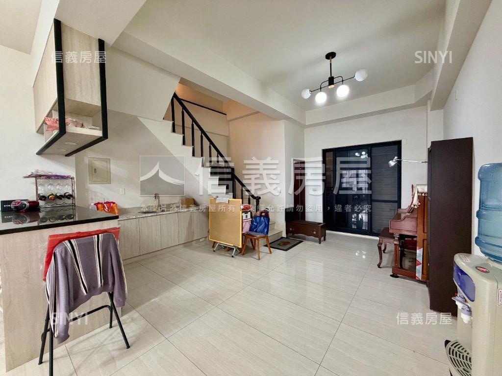 九份子獨院邰欣金富店墅房屋室內格局與周邊環境