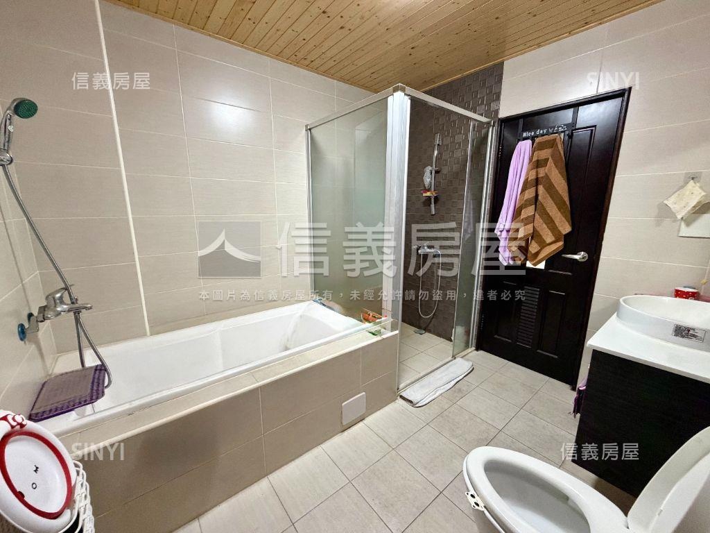 九份子獨院邰欣金富店墅房屋室內格局與周邊環境