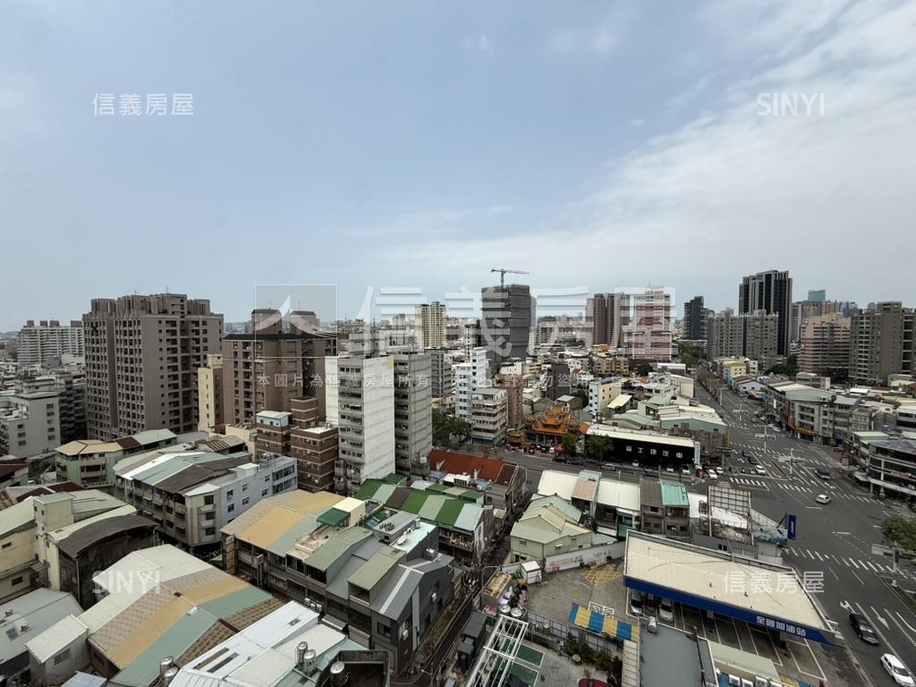 城市經典套房陽台屋主誠售房屋室內格局與周邊環境