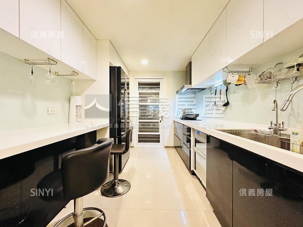 台北萬歲。綠意盎然房屋室內格局與周邊環境