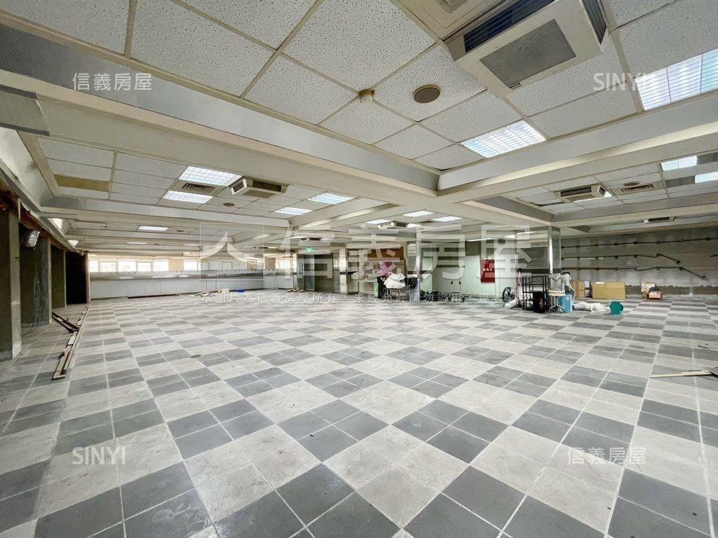 東王☆百坪明亮帷幕辦公房屋室內格局與周邊環境