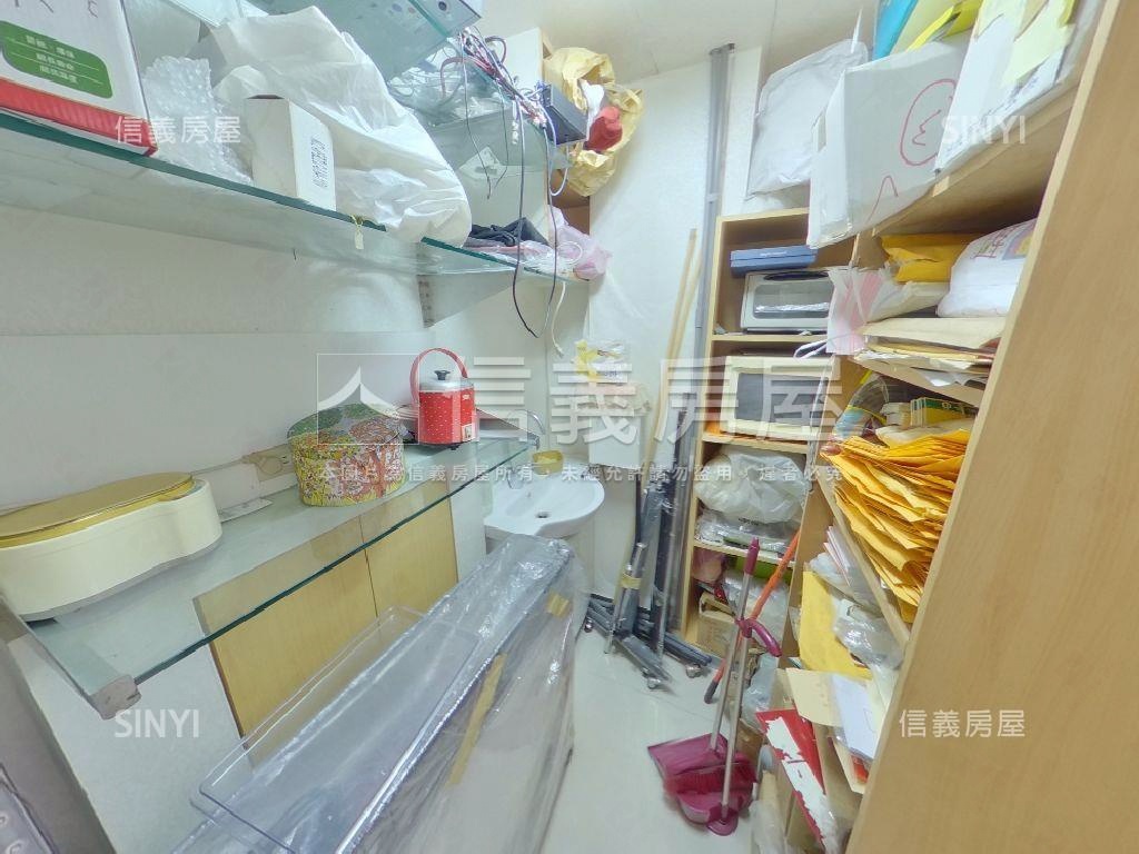 正敦南林蔭精品店面房屋室內格局與周邊環境