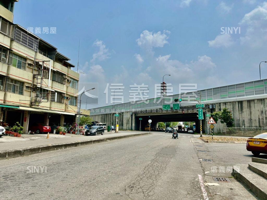 大推！好便利正路金透店房屋室內格局與周邊環境