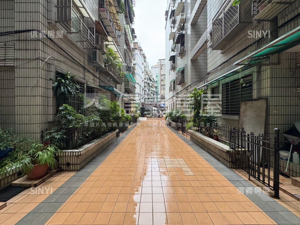 田納西名邸大三房房屋室內格局與周邊環境