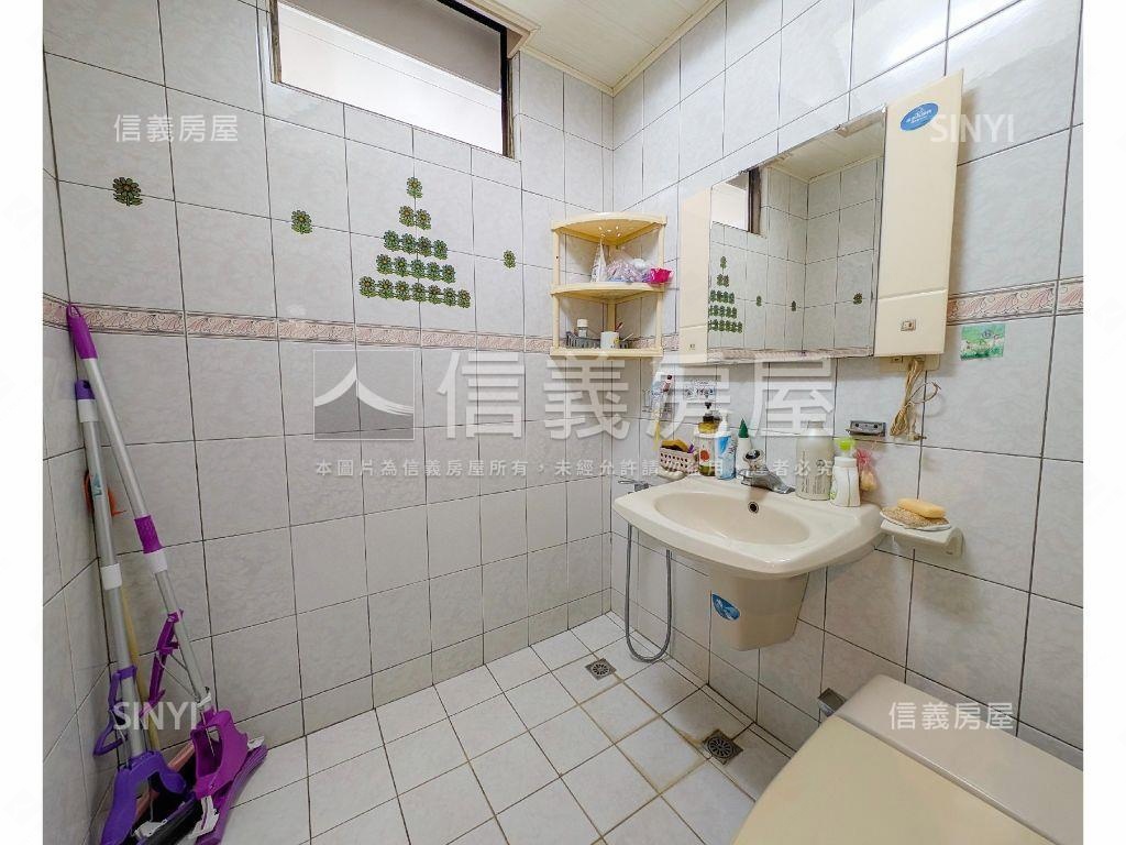 仁愛公寓裝潢美大三房房屋室內格局與周邊環境
