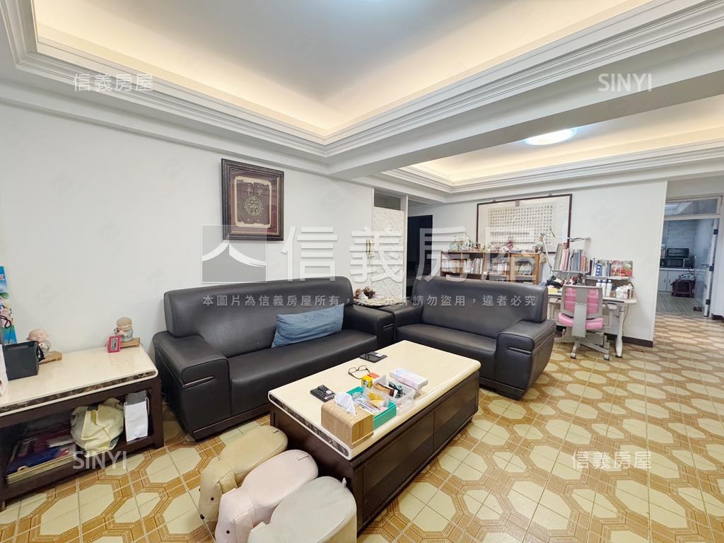 人壽新春雅寓二樓房屋室內格局與周邊環境