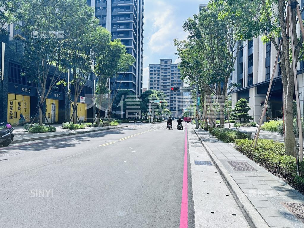 新潤ＲＩＶＥＲＯＮＥ房屋室內格局與周邊環境