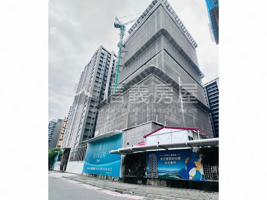 新潤ＲＩＶＥＲＯＮＥ房屋室內格局與周邊環境