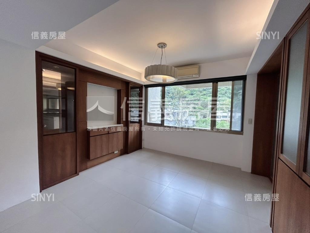 陽明松境氣派大戶附雙車位房屋室內格局與周邊環境