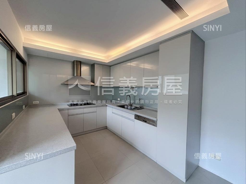 陽明松境氣派大戶附雙車位房屋室內格局與周邊環境