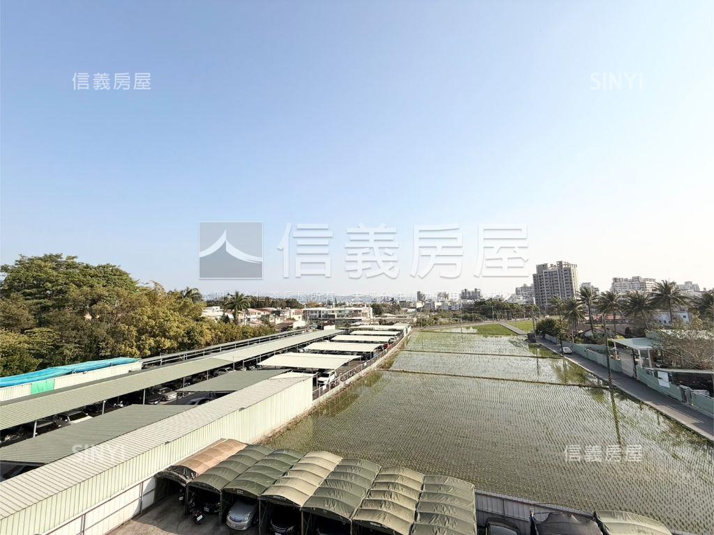 可看屋！大里四房四衛別墅房屋室內格局與周邊環境