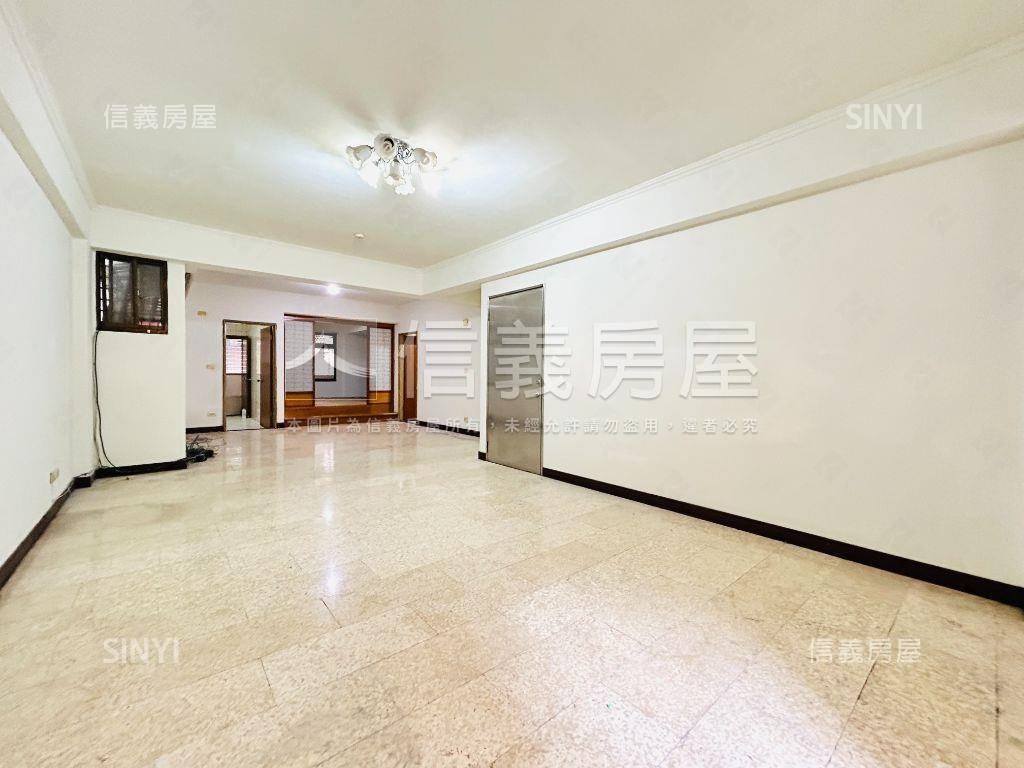 中山國小站獨棟明亮三房房屋室內格局與周邊環境