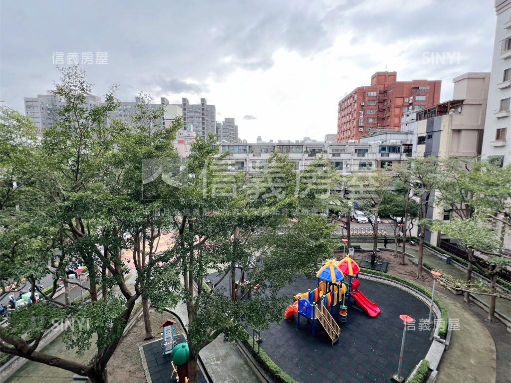 面公園樹海三房雙陽台房屋室內格局與周邊環境