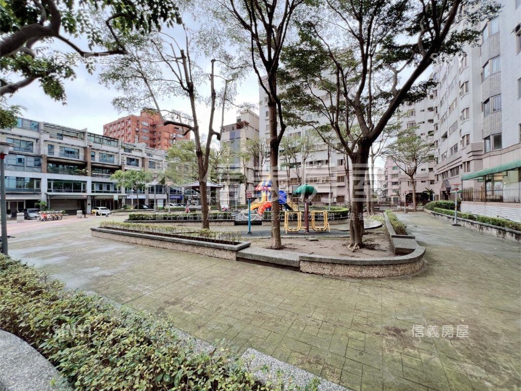 面公園樹海三房雙陽台房屋室內格局與周邊環境