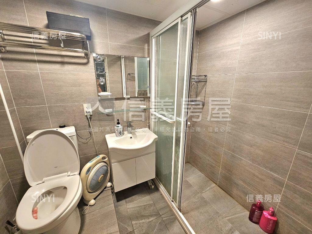 樟樹方正採光公寓房屋室內格局與周邊環境