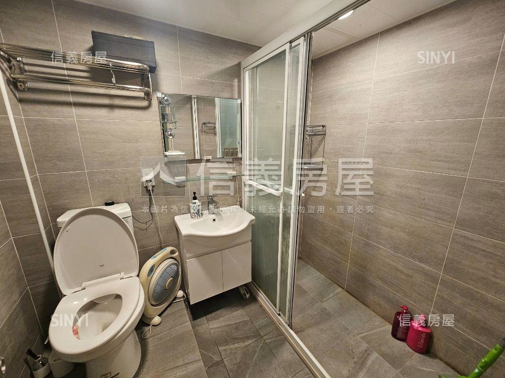 樟樹方正採光公寓房屋室內格局與周邊環境