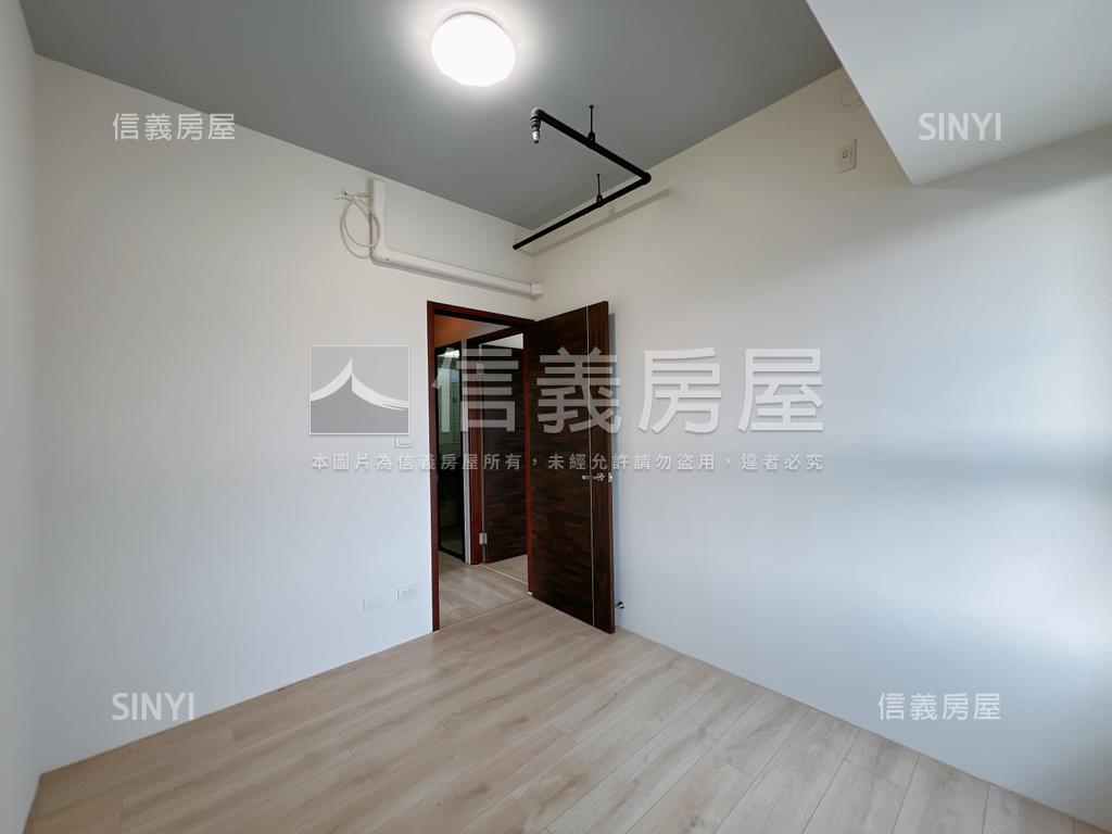 東方紐約帝王視野三房平車房屋室內格局與周邊環境