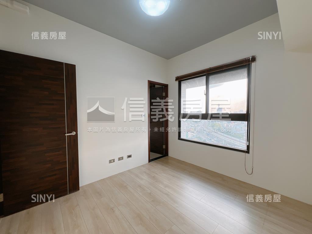 東方紐約帝王視野三房平車房屋室內格局與周邊環境