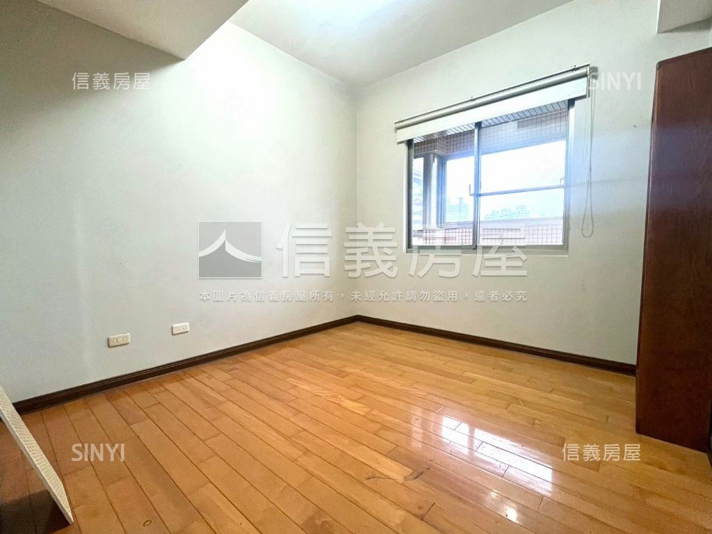 登瑞登峰四房景觀大戶房屋室內格局與周邊環境