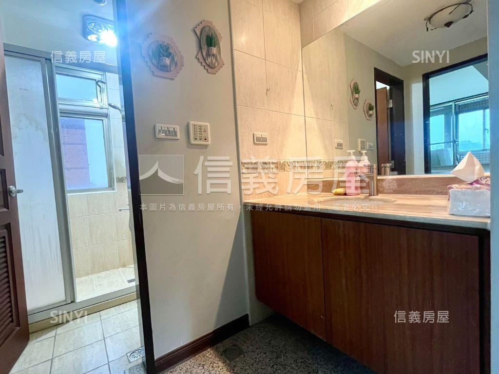 登瑞登峰四房景觀大戶房屋室內格局與周邊環境